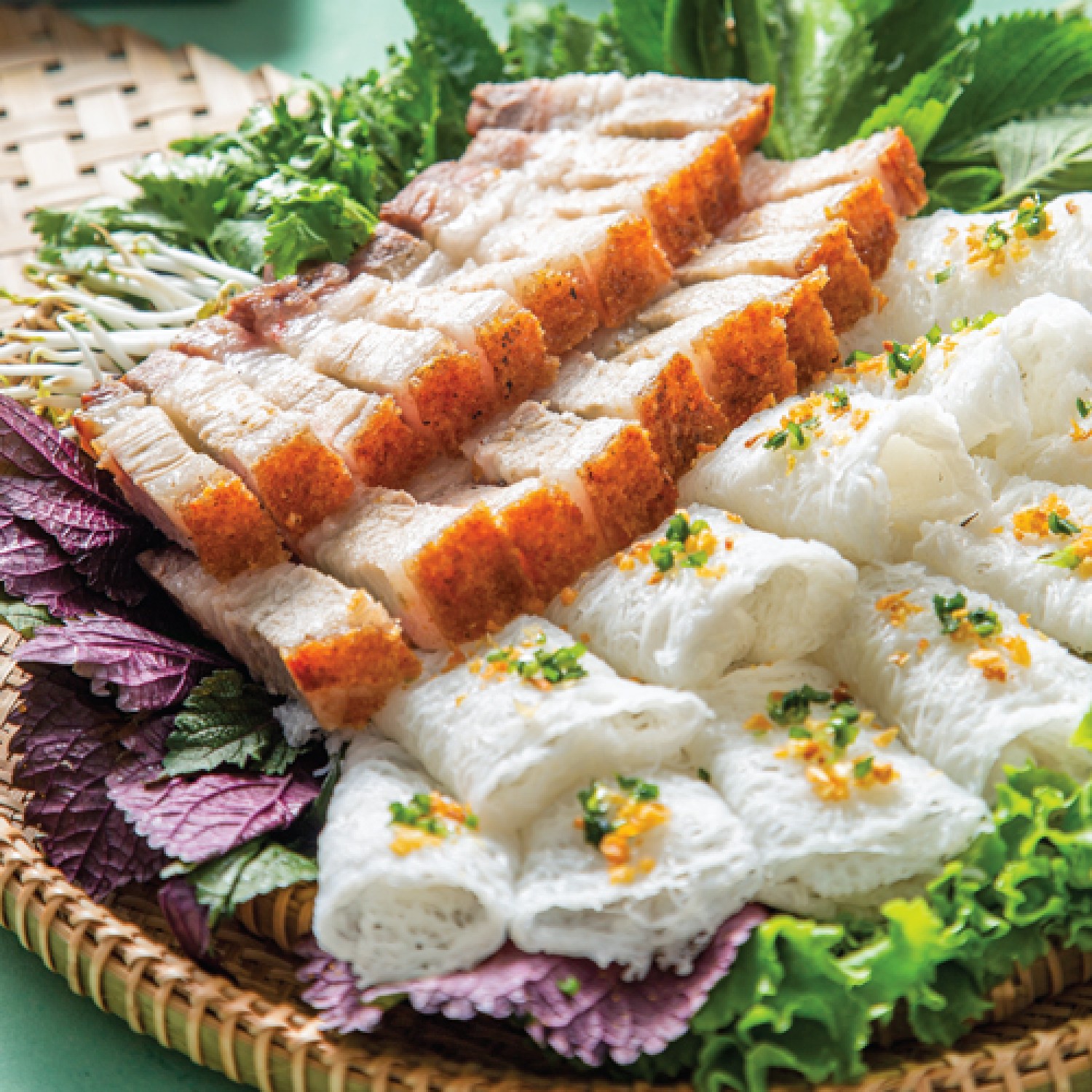 Set bánh hỏi thịt quay lớn