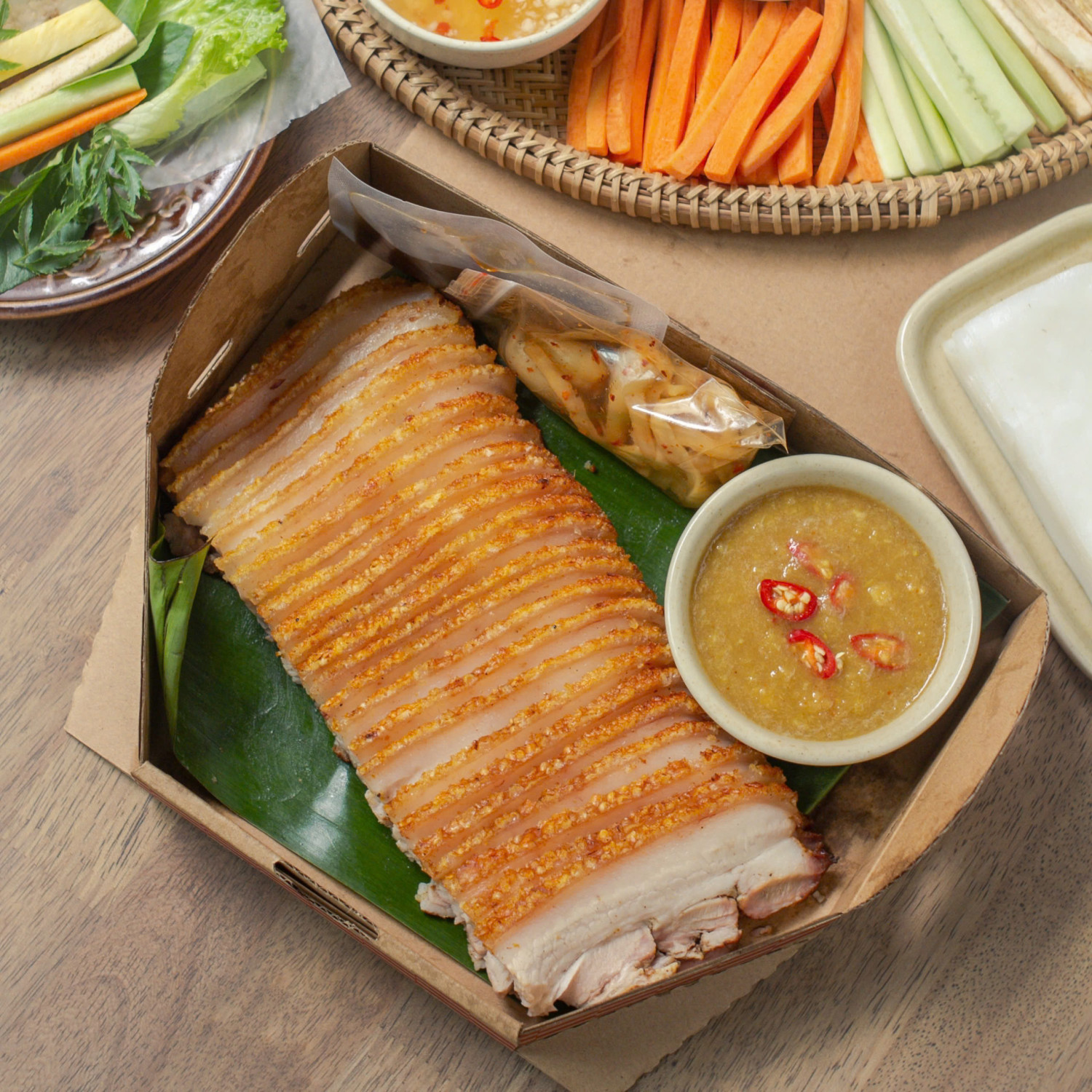 Set thịt quay Kí Lô cuốn rau rừng lớn (4-5 người)